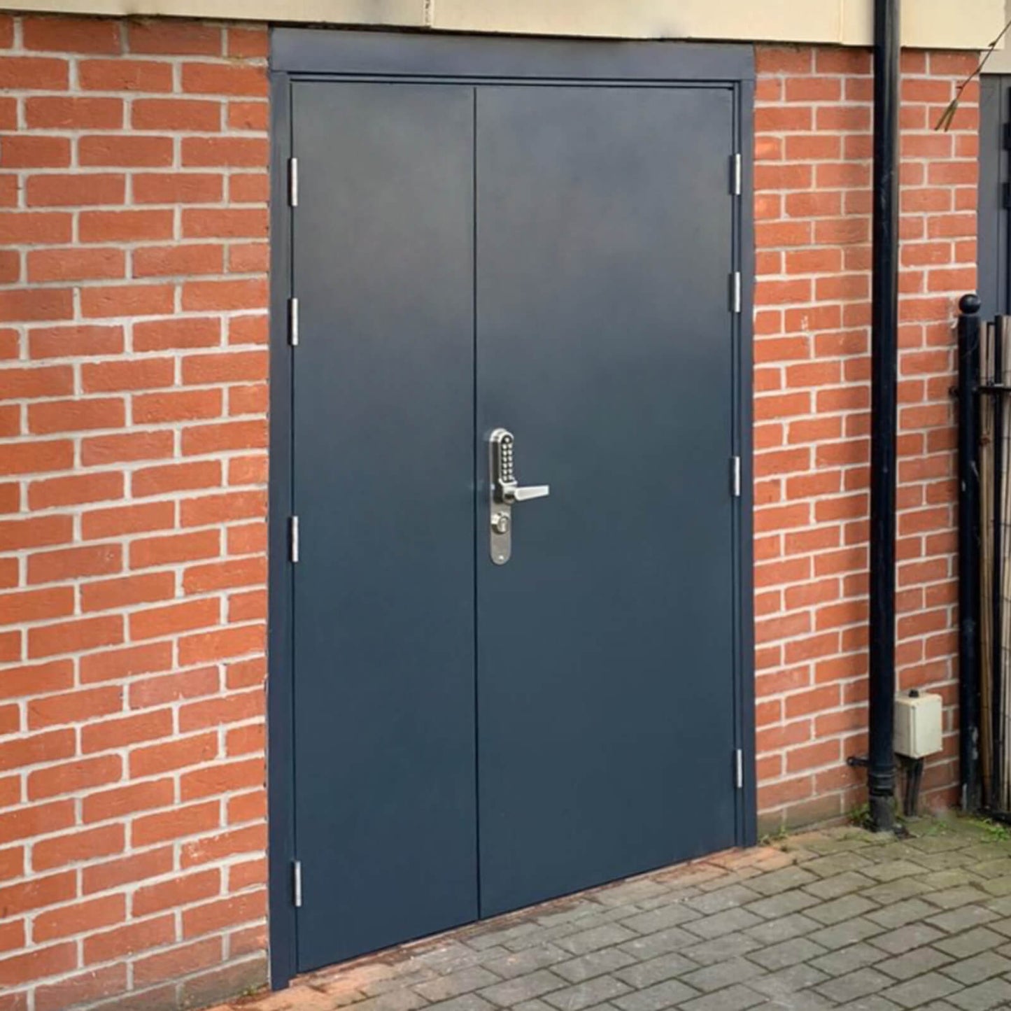 Metal Door™