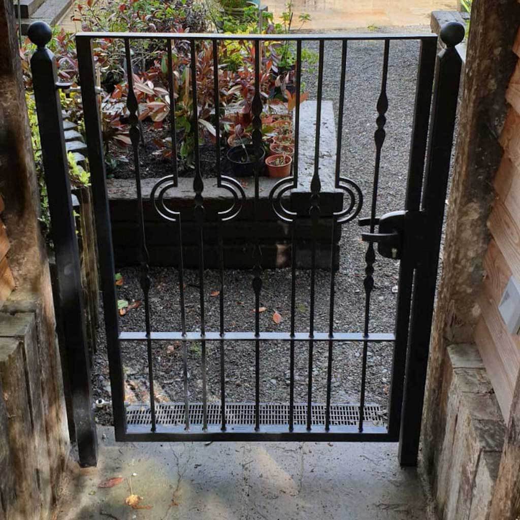 Metal Door™
